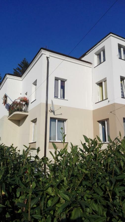 Apartament Blue Krosno Exterior photo